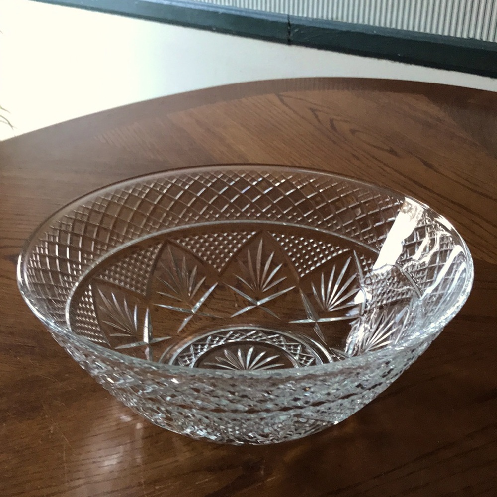 Punch bowl